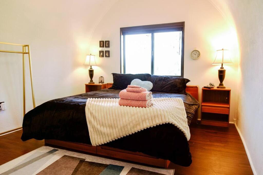 Curlew Earth Home 2Bd W/ Valley & Mountain Views Republic Esterno foto